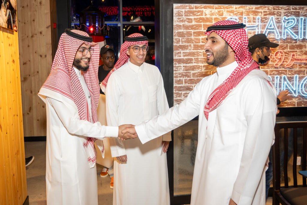 شركات و أعمال